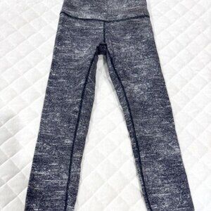 Size 6 Lululemon Wunder Under Hi-Rise 7/8 Tight